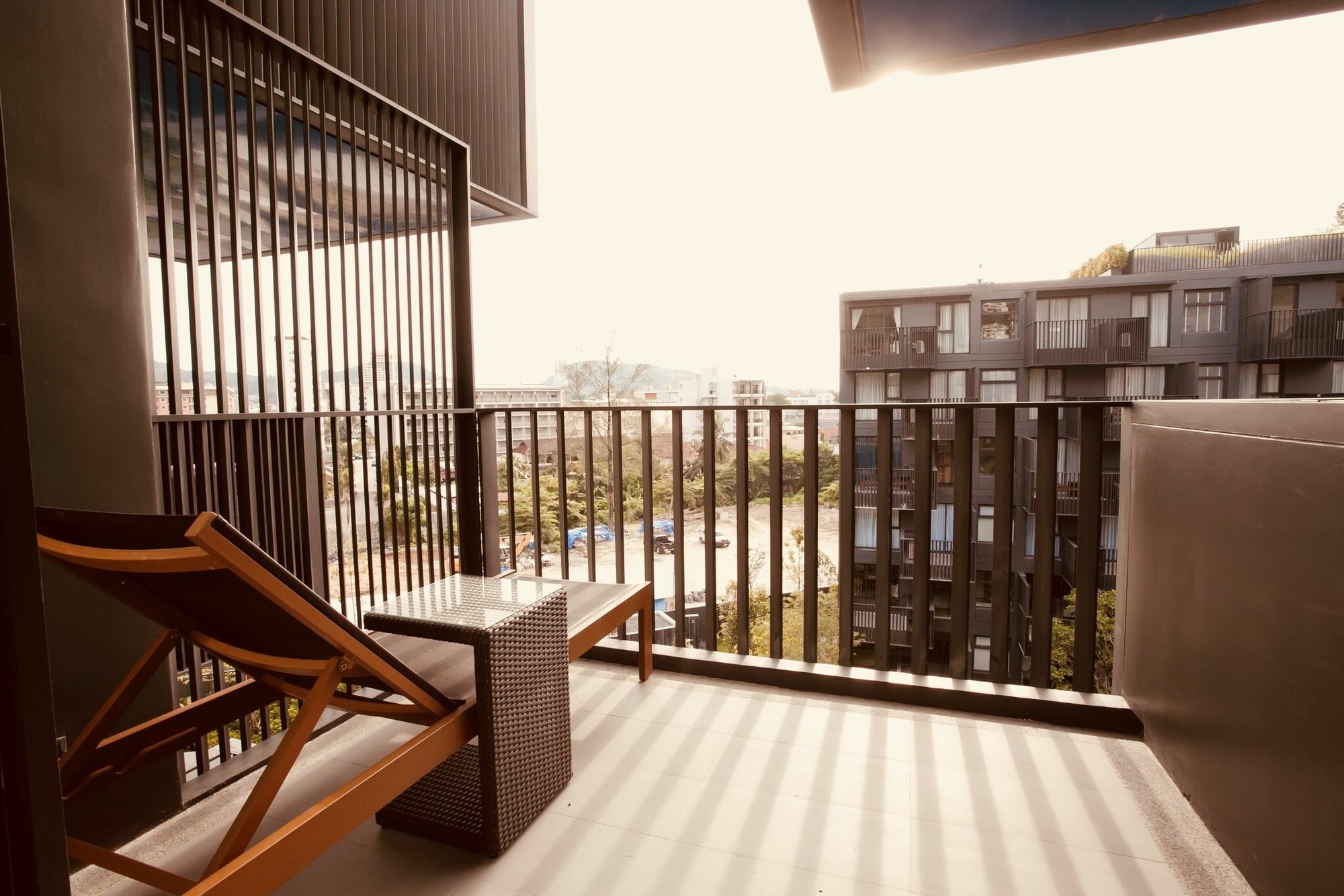 Apartment The Deck Patong Condo By Joy *